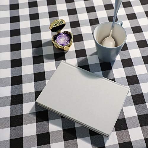 מלבן מלבן משובץ שחור ולבן, שולחן פוליאסטר רחיץ גינגהאם משובץ בופלו רחיץ, 47 x 60 אינץ