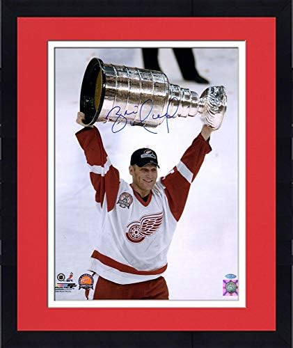 ממוסגר ברט הול דטרויט כנפיים אדומות חתימה על חתימה 16 x 20 תצלום גביע אנכי - תמונות NHL עם חתימה